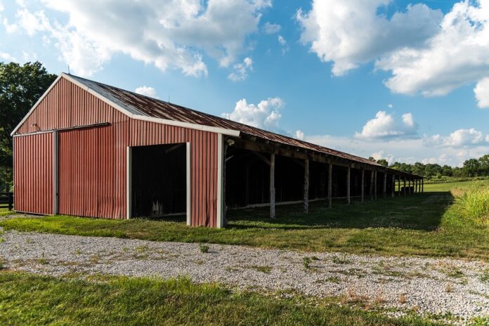 Sizing Up Your Farm Building